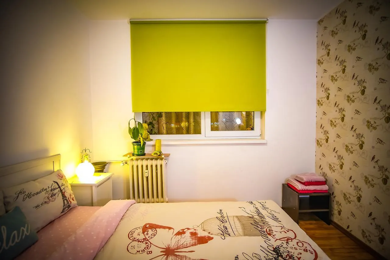 Mozaic Home Bucharest 0*,  Romania